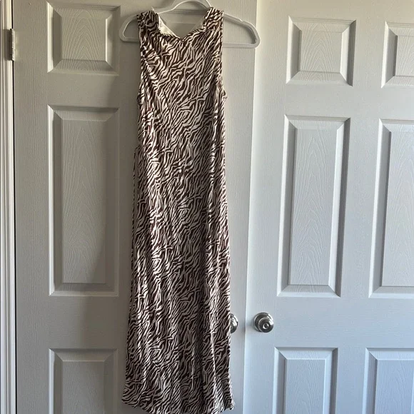 WAYF Zebra Print Sleeveless Maxi Dress Size M - Picture 6 of 8